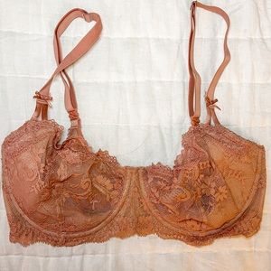 Victorias Secret Dream Angels Wicked Unlined Salmon Pink Lace Bra  Size 32DDD